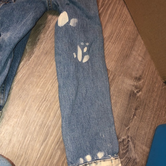 Levi's Distressed Blue Denim Jacket - Picture 3 of 5